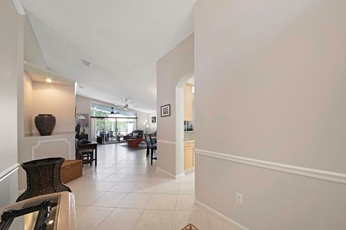 7543 Citronella St, Boynton Beach, FL 33437-4053