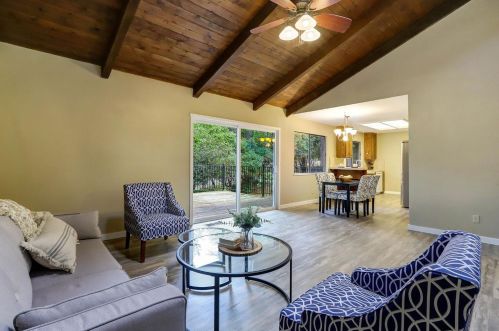 10959 Alta Sierra Dr, Grass Valley, CA 95949-5400