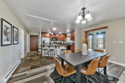 2475 Wagon Train Trl, South Lake Tahoe CA  96150-6838 exterior