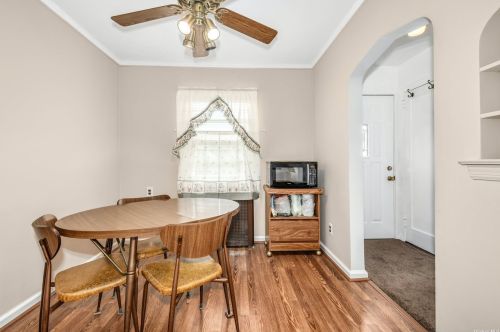 138 Wilton St, New Hyde Park NY  11040-3832 exterior