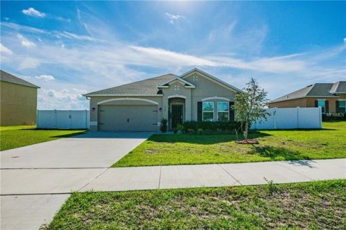 2145 Forest Lake Ave, Dundee, FL 33838-4411