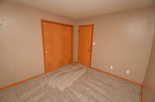 1511 Sandy Ln, Watertown WI  53098-1610 exterior