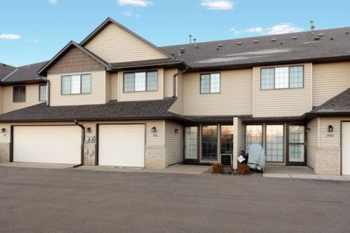 1436 Cottage Dr, Stillwater, MN 55082-5960