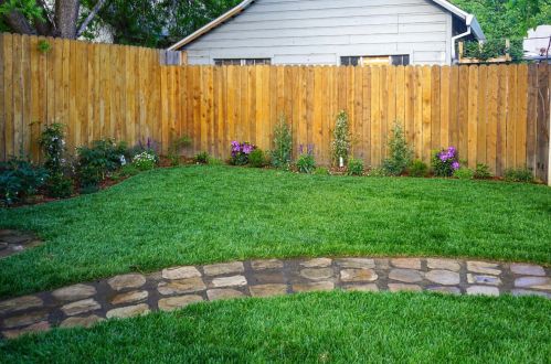 817 Cross St, Woodland CA  95695-4040 exterior