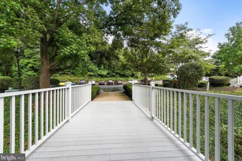 4503 Birch Cir, Wilmington, DE 19808-2967