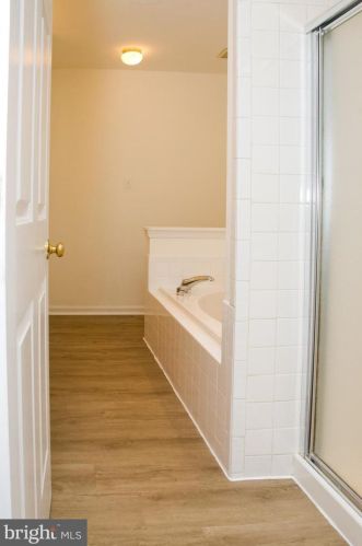 73 Brearly Dr, Erial NJ  08081-4454 exterior