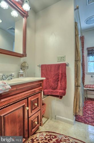 4300 Fritchey St, Harrisburg PA 17109-2810 exterior