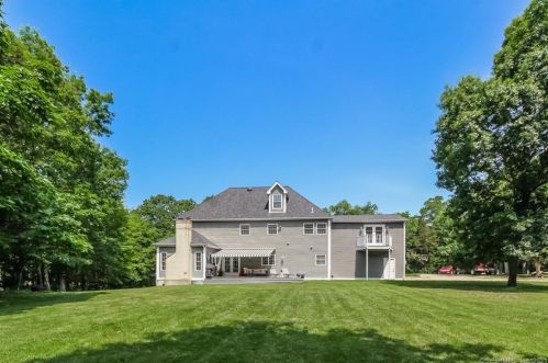 35 Roast Meat Hill Rd, Deep River CT  06419-1425 exterior