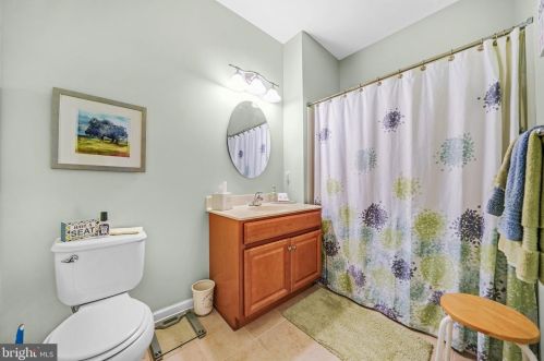 5217 Poplar St, Boothwyn PA  19060-6839 exterior