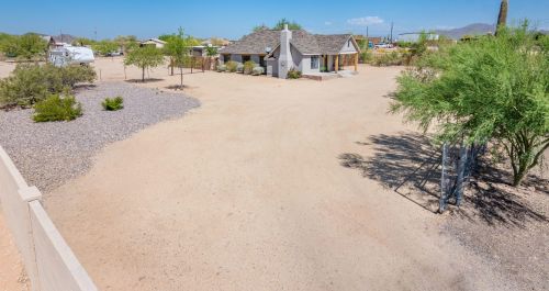 37016 16th Ave, Phoenix, AZ 85086-6380