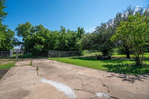 4705 Lee St, Greenville TX  75401-3659 exterior