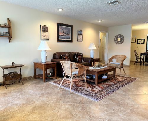 4630 Wildwood Tree Ln, Boynton Beach, FL 33436-1281
