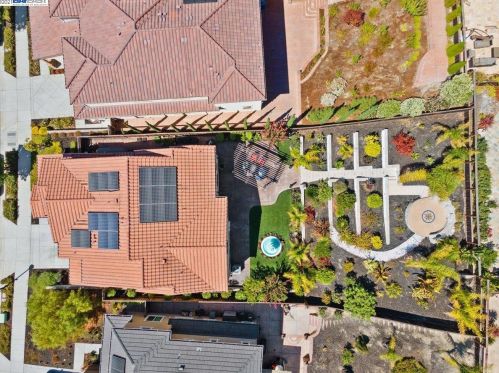 1799 Tramonti Dr, Pleasanton CA  94568-4249 exterior