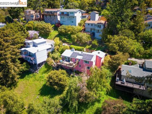 51 Chelton Ln, Oakland CA  94611-2514 exterior