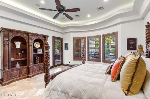 3142 Portola Vly Ct, Gilbert AZ 85297-7618 exterior