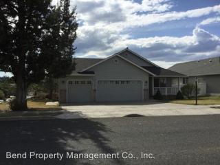 3107 Nathan Dr, Bend OR  97701-5880 exterior