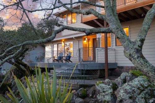3335 Scrub Oak Ave, Santa Rosa, CA 95404-1745
