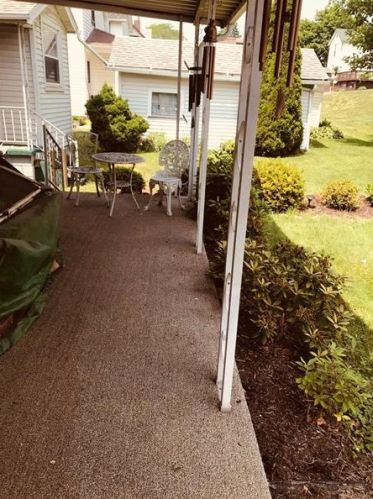 721 Monroe St, New Castle PA  16101-4546 exterior