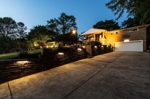 1240 Anderson Rd, Pittsburgh, PA 15209-1144