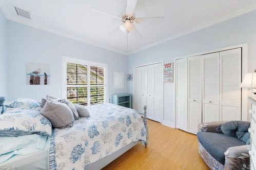 4270 Longshore Way, Naples FL  34119-8894 exterior