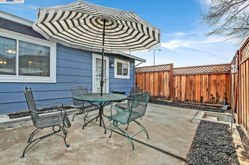 1953 Monterey Dr, Livermore CA  94551-7110 exterior