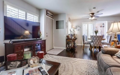 13673 Comuna Dr, Poway CA  92064-4638 exterior