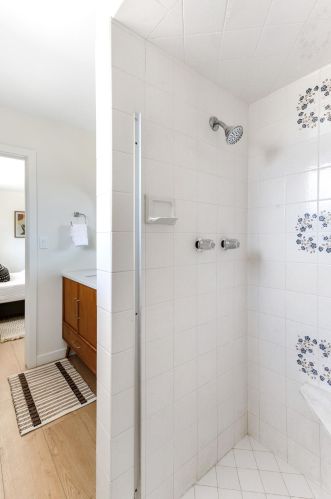 419 Flora Vis Dr, Santa Barbara CA 93109-1106 exterior