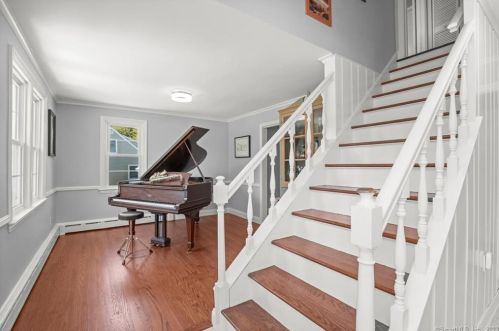 25 Adams Ave, Milford CT  06460-6501 exterior