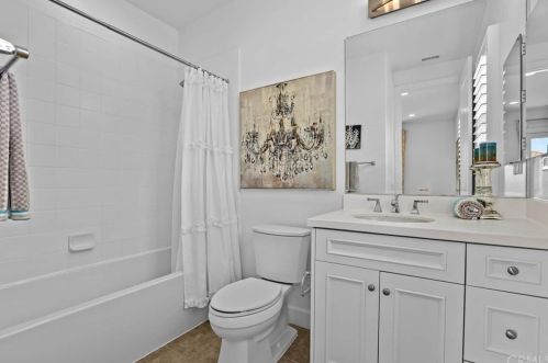 80 Hazelton, Irvine CA  92620-2189 exterior