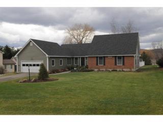 66 Paddock Ln, Saint George, VT 05495-9441