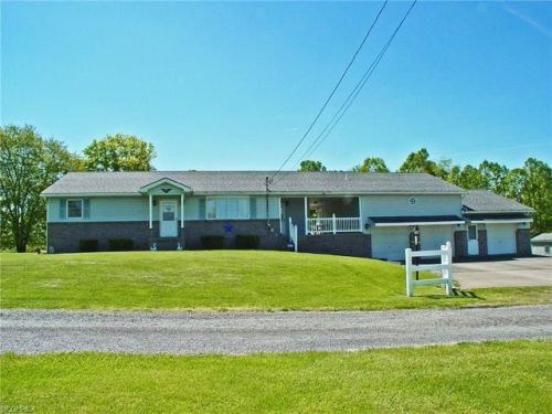 309 Latimer Ave, Follansbee, WV 26037-1099