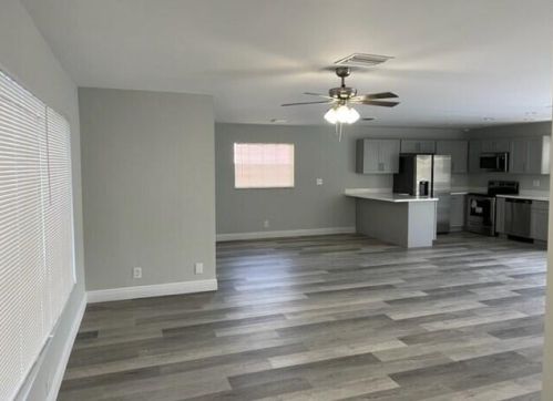 1915 Hiltonia Cir, West Palm Beach, FL 33407-3519