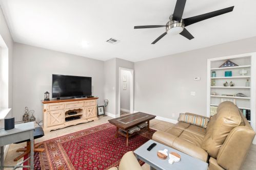 1641 28 Ave, Vero Beach FL 32960-3135 exterior