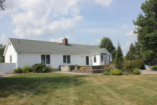 123 Holland Rd, Wantage, NJ 07461-2840