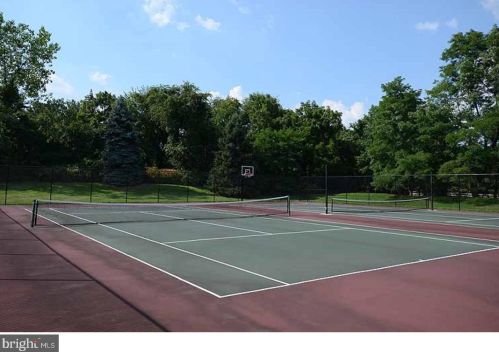 17 Yorktown Ct, Blue Bell PA 19422-2521 exterior