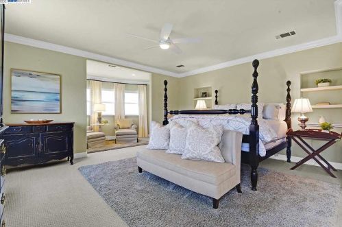 10890 Inspiration Cir, Pleasanton CA 94568-5560 exterior