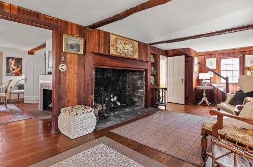 39 Cedar Ln, Ridgefield CT  06877-5301 exterior