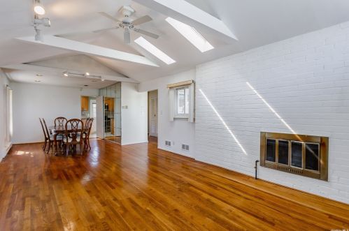 136 Central Park Rd, Hicksville NY 11803-2030 exterior