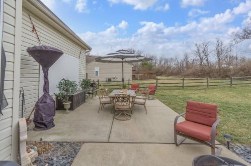 634 Ellen Dr, Cincinnati OH 45255-4917 exterior