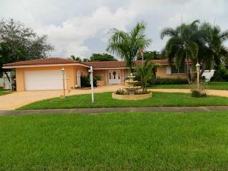 4901 Monroe St, Hollywood, FL 33021-7267