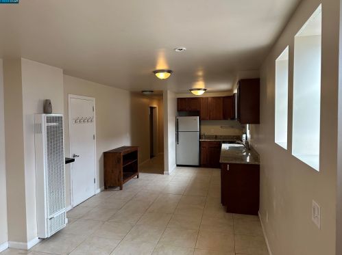 328 Railroad Ave, South San Francisco, CA 94080-4705