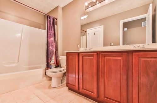 2487 Thistle Rd, Macungie PA  18062-8488 exterior