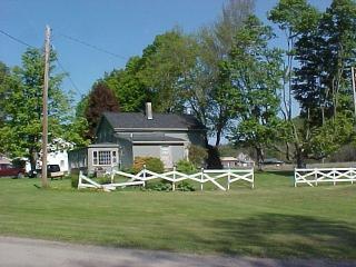 2678 Sylvania Rd, Troy, PA 16947-9628