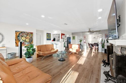 3659 Moultrie Ave, San Diego CA 92117-5619 exterior