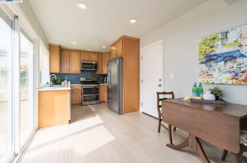 1416 Calle Enrique, Pleasanton CA 94566-5921 exterior