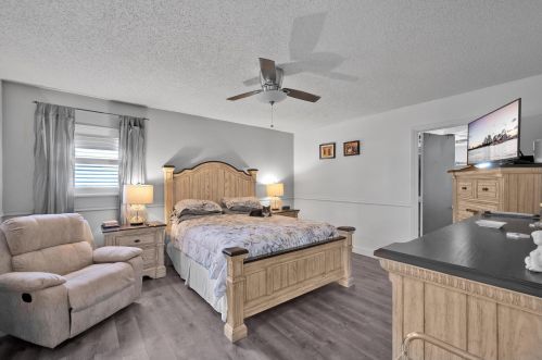 3197 Esperanto St, Fort Pierce FL  34953-4502 exterior