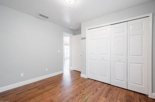 271 Everglades Blvd, Naples FL  34117-3728 exterior