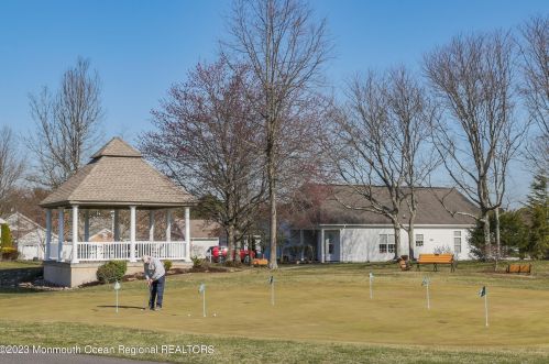 22 Goldensprings Dr, Lakewood NJ  08701-7382 exterior