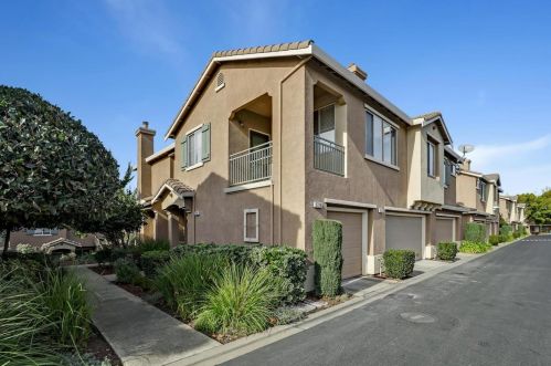 3722 Jasmine Cir, San Jose, CA 95135-2376