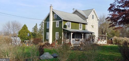 5 King Rd, Cochranville, PA 19330-1790